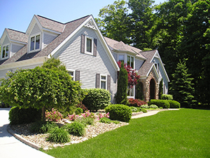 Landscapers and Lawncare Services in Greenback, TN